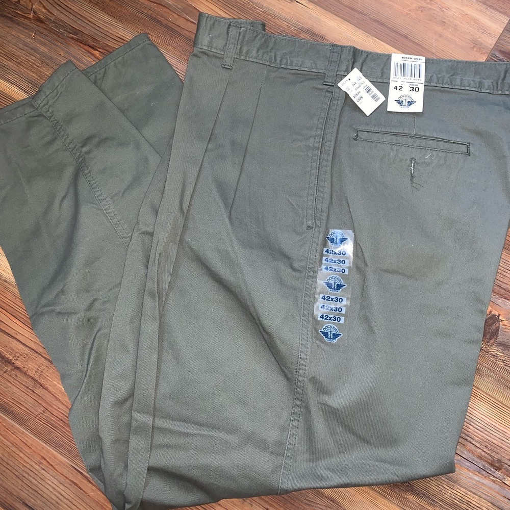 Dockers Pants